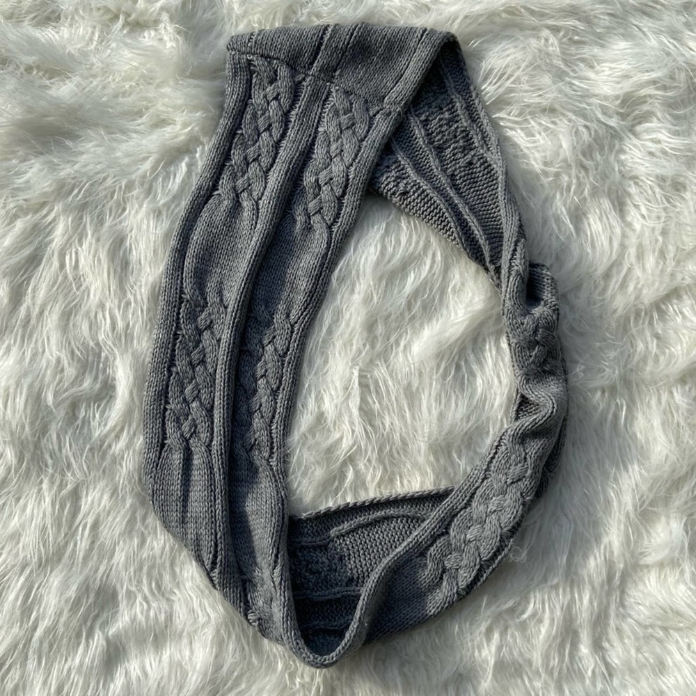 Grey Chunky Knit Infinity Scarf